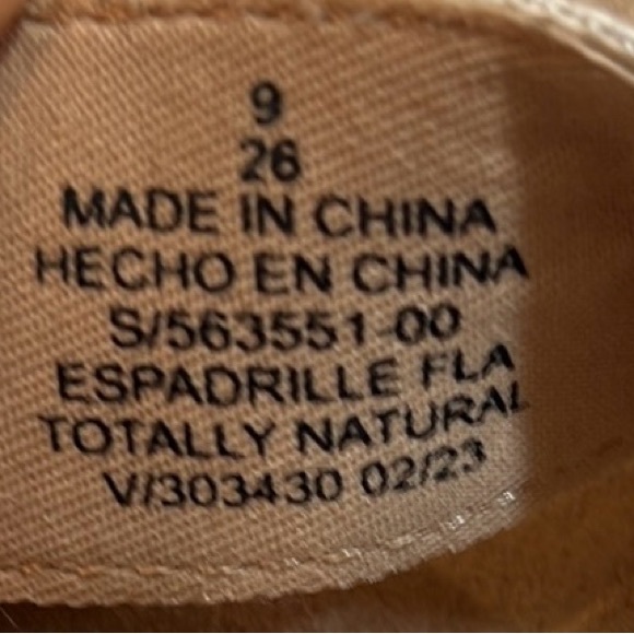 Old Navy canvas, platform sandals, size 9 - Picture 2 of 14